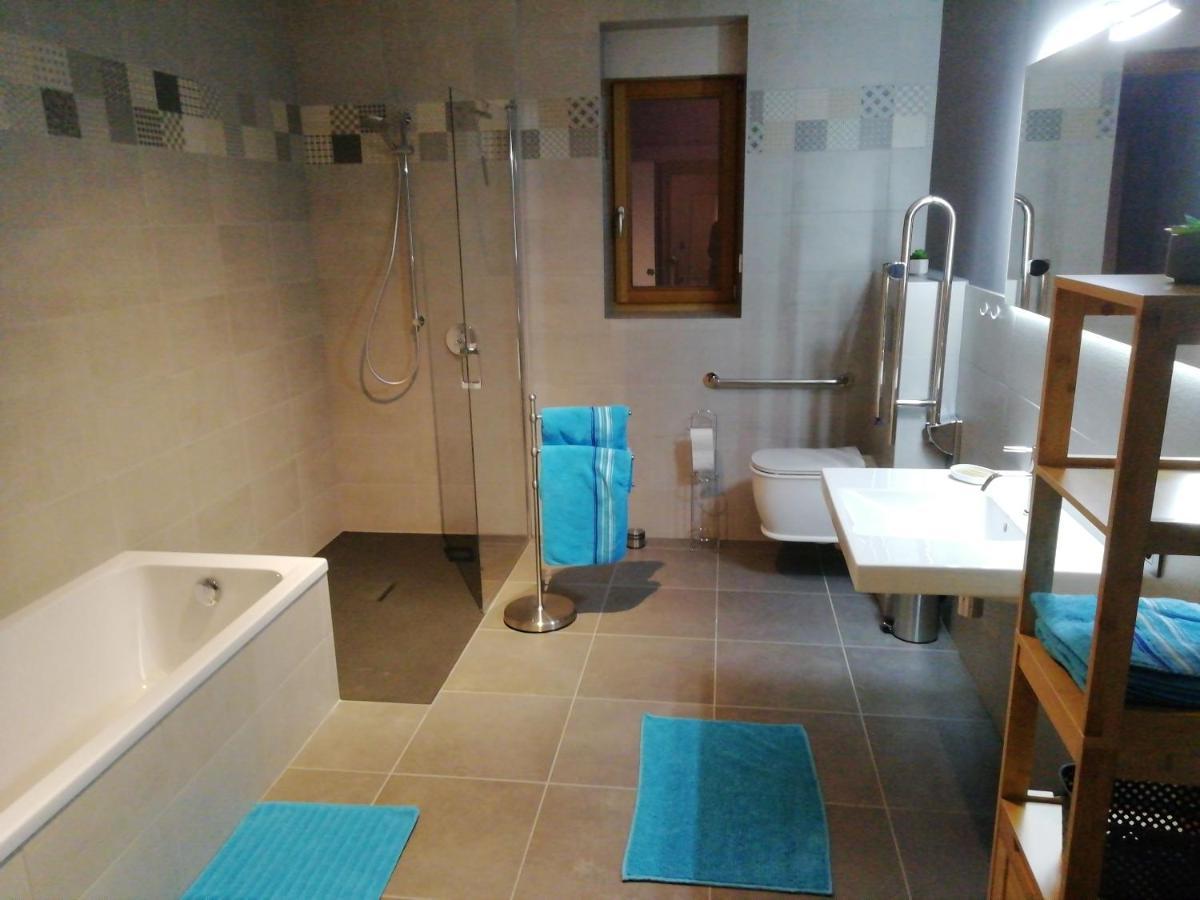 Eco-Gite Au Natur'Ailes Des Collines Tournai Ngoại thất bức ảnh